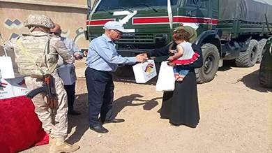 الجيش الروسي يقدم مساعدات طبية وإنسانية في ريف ديرالزور شرقي سوريا